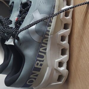 On Running Cloudmonster